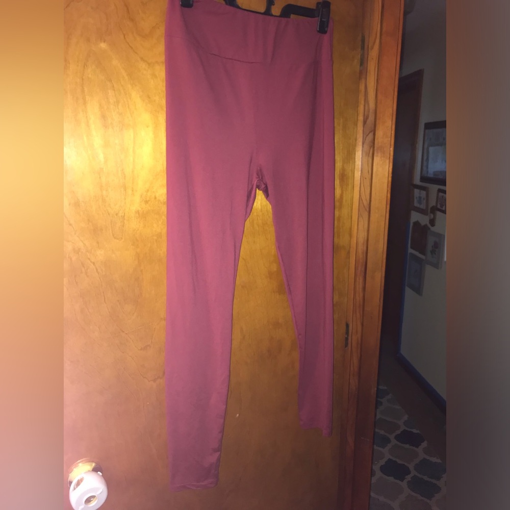 Lularoe Tall & Curvy High-Waist Burgundy Leggings